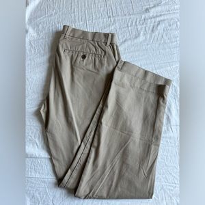 Beige khaki pants GAP